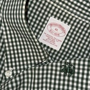 Brooks Brothers Long Sleeve Button Down Shirt Mens XL Green White Check Non Iron